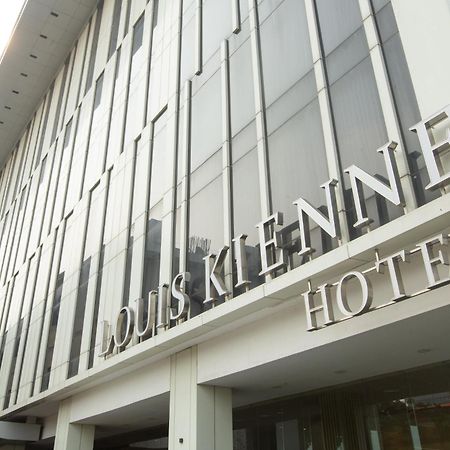 Louis Kienne Cikarang Hotel & Service Apartment Бекаси Экстерьер фото