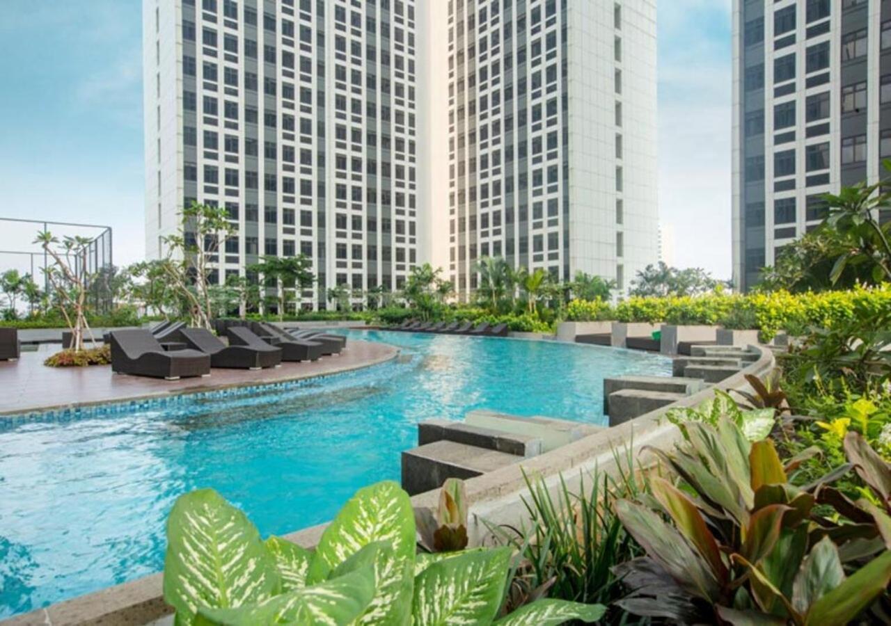 Louis Kienne Cikarang Hotel & Service Apartment Бекаси Экстерьер фото